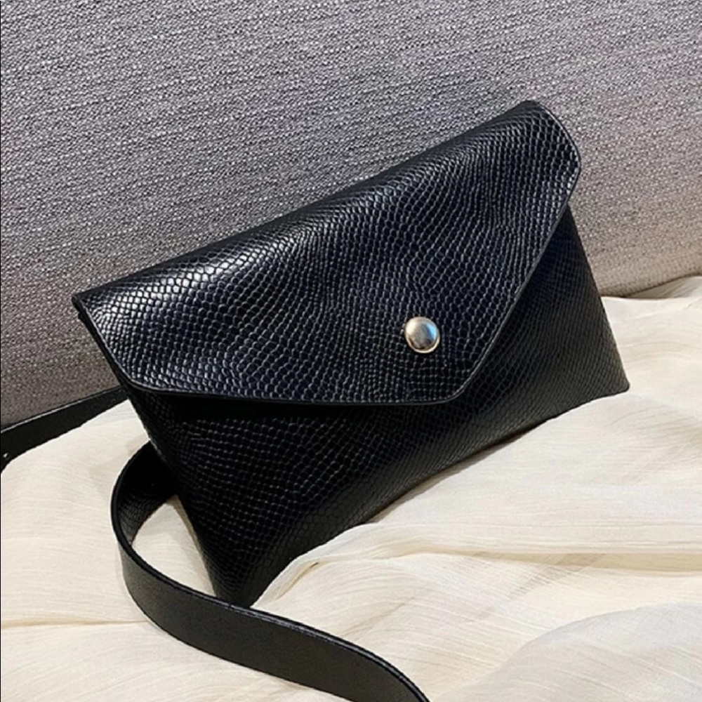 Fanny Pack - Picture 3 of 5